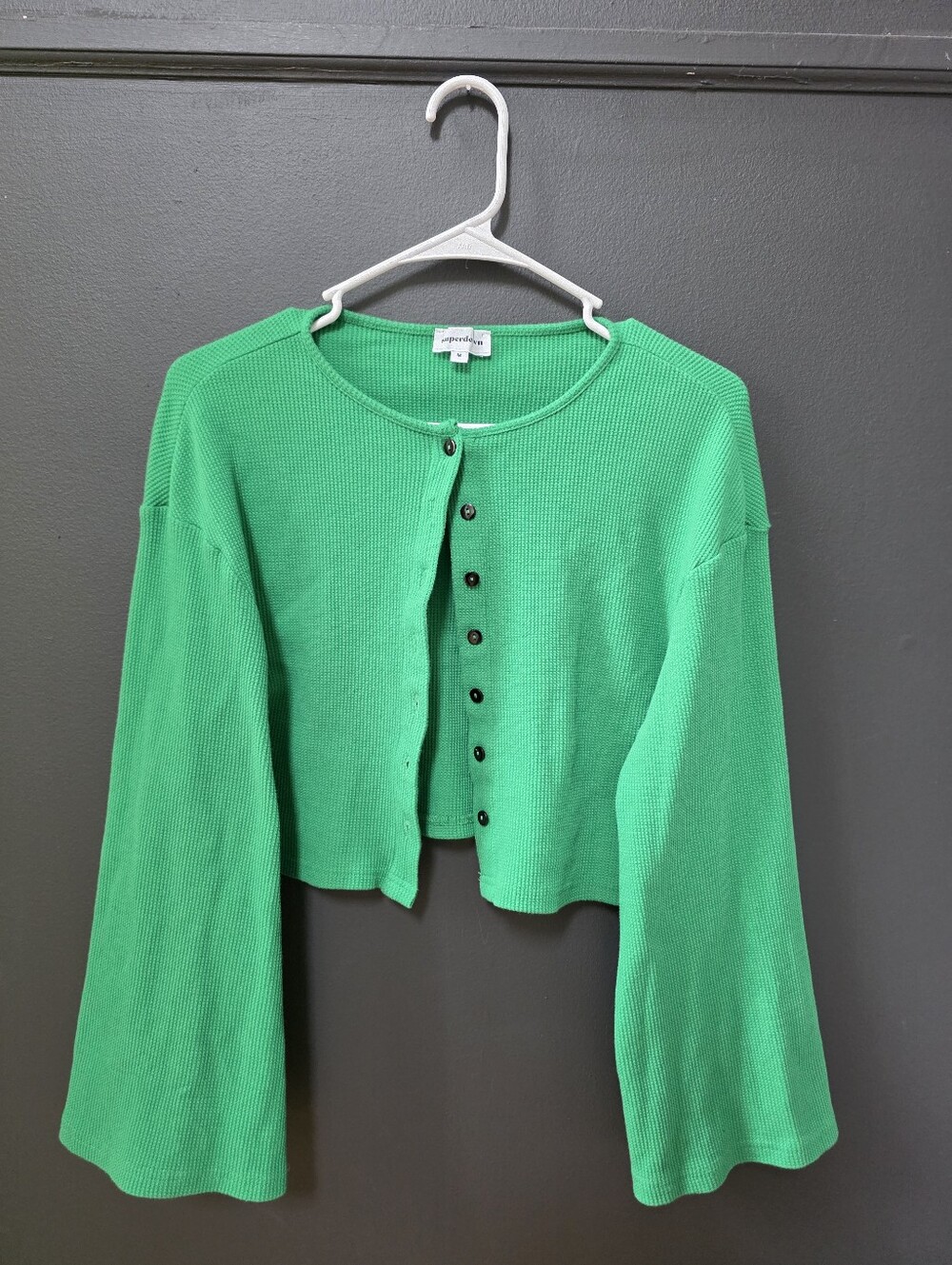 Superdown Kelly Green Waffle Knit Bell Sleeve Cardigan Crop Top Mina Size M